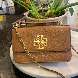 ✨firm price✨ Tory Burch